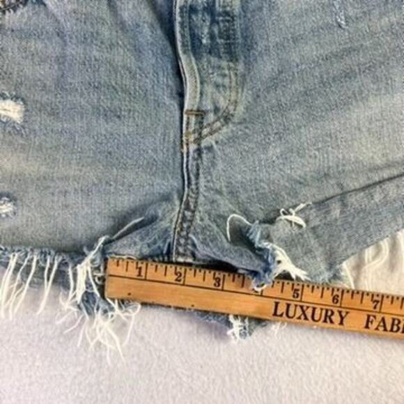 Levis Premium Womens 501s Cutoff Raw Frayed Hem Denim Shorts 29 - Picture 8 of 10